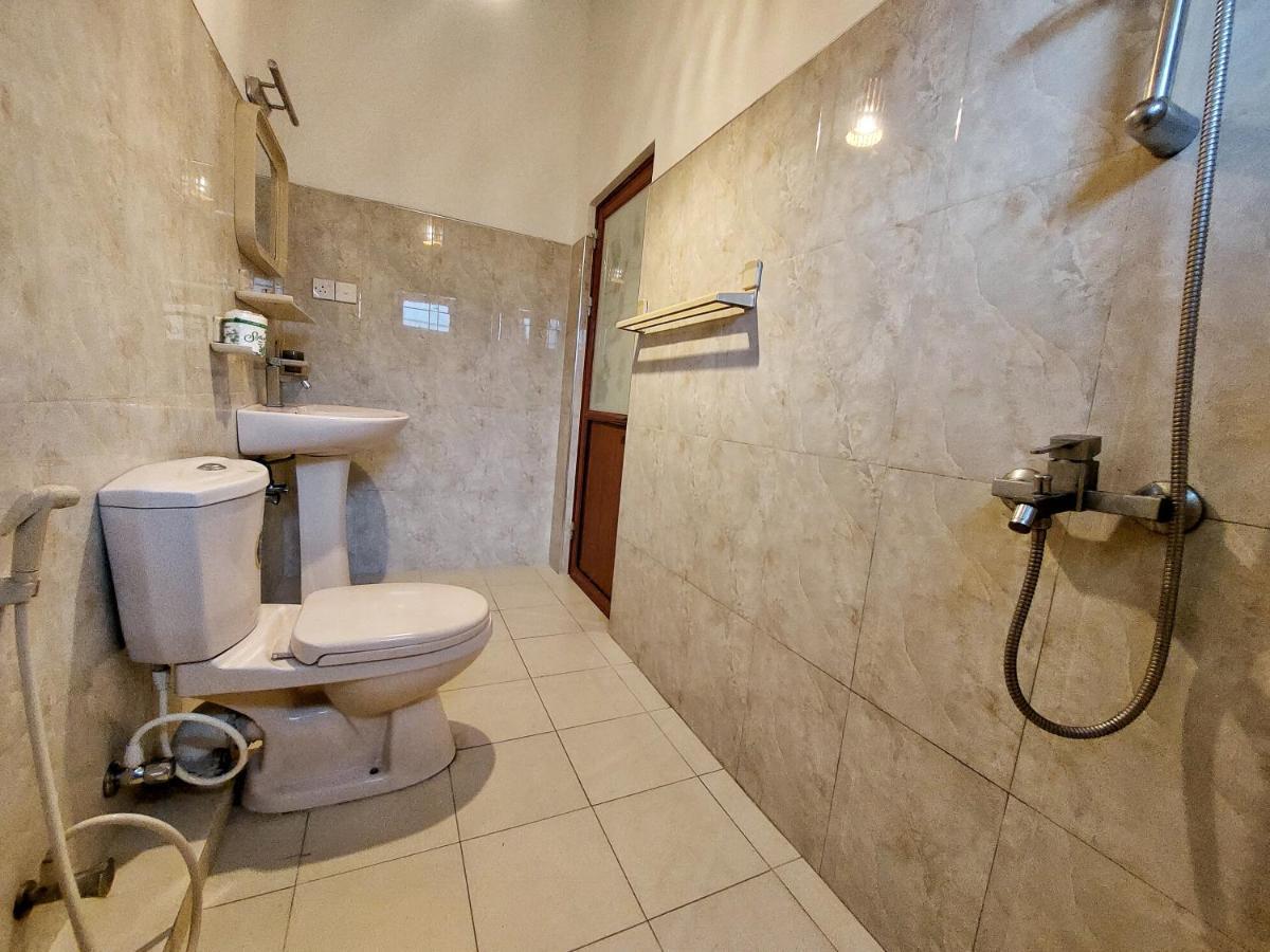 Sweden Inn Guesthouse Hikkaduwa Dış mekan fotoğraf